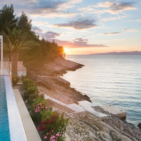Villa In Korcula With Pool *